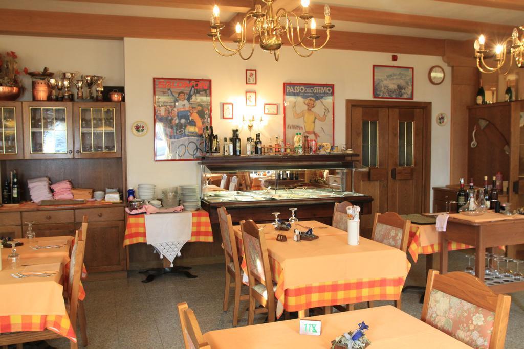 Hotel Genziana Passo Stelvio Zewnętrze zdjęcie