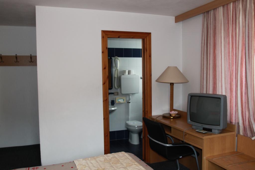 Hotel Genziana Passo Stelvio Zewnętrze zdjęcie